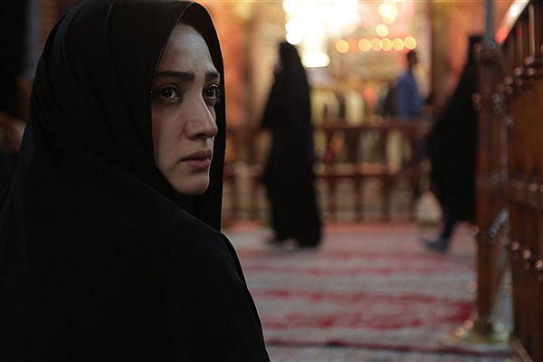 فیلم هیهات در 4 اپیزود به کارگردانی دانش اقباشاوی، هادی نائیجی، هادی مقدم دوست و روحالله حجازی در سیوچهارمین دوره جشنواره فیلم فجر شرکت میکند. فیلمی با موضاعات اجتماعی و مضامین عاشورایی