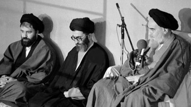زندگی امام راحل سوژه مستند «ملاقات در مدار بسته» شد. زندگی امام راحل سوژه «ملاقات در مدار بسته»
