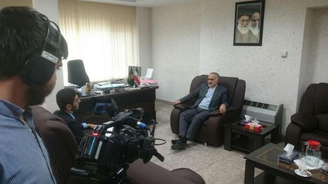 کارگردان مستند "عاشورای منا" گفت: در این مستند ابتدا از چگونگی تشکیل رژیم سعودی صحبت می شود و از نقش حمایتی این رژیم در کشتار و افراطی گری گفته می شود و حوادث مختلف در سال های گذشته که منجر به شهادت حجاج شده اند موشکافی میشود سپس با این پیش زمینه ها اتفاقات حج سال 94 بررسی می شود. روایت «عاشورای منا» از آدم کشی رژیم آل سعود
