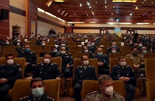 اکران فیلم سینمایی منصور در پایگاه هوایی شهید نوژه همدان